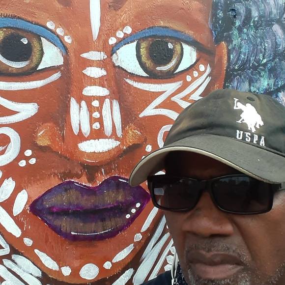 Meet your Posher, Kevin - Picture 1 of 1